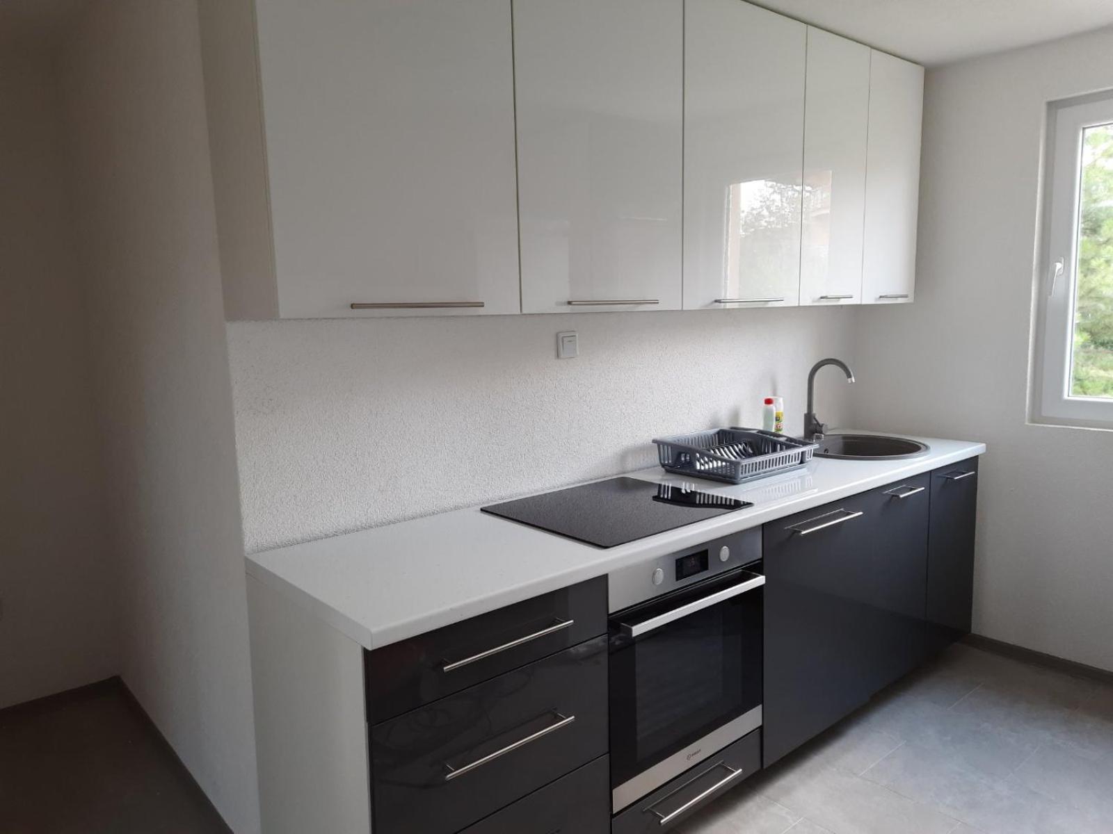Nea Ilidza Villa *